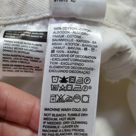 LEVI'S High Waisted Mom Jean Shorts 3" Distressed 100% Cotton White Women's 25 - Picture 10 of 15